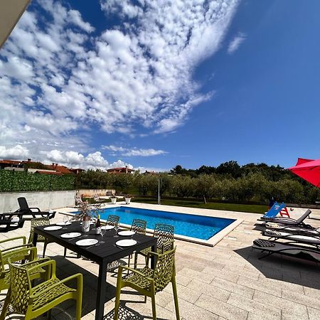 Villa Casa Storija Новиград Экстерьер фото